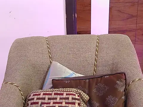 cute_zaraa's cam snapshot