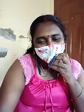 Tamil_Ranjini's cam snapshot