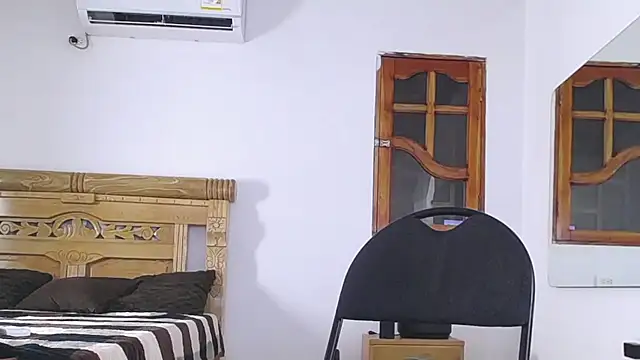 black_boy22_'s cam snapshot