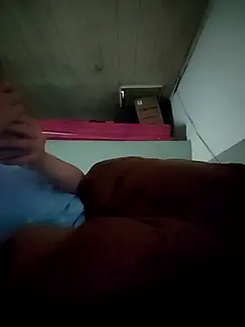 LianLaz's cam snapshot