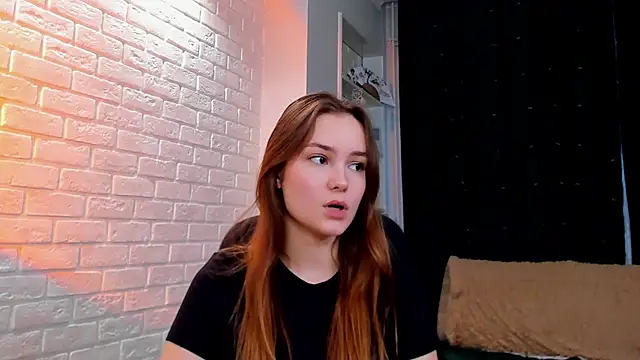 LouiseFlower_'s cam snapshot