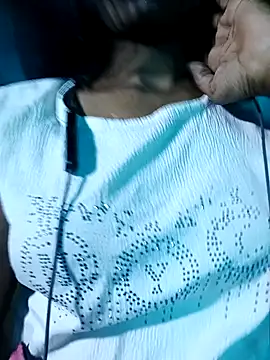 Kajal-Mehra's cam snapshot