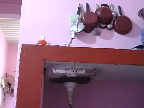 Pooja-suman's cam snapshot