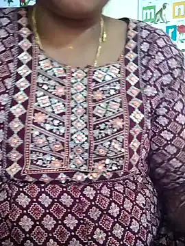 navyasree143's cam snapshot