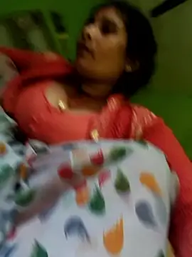 Sonamhot743's cam snapshot