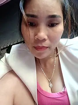 Bear_bear0's cam snapshot