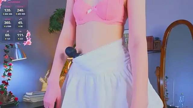 YungLyssy live sex cam