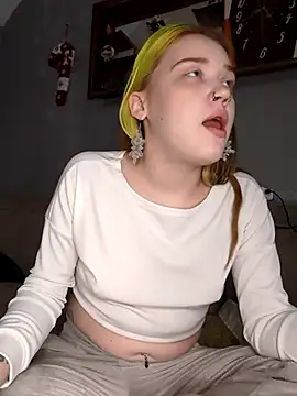 mattiethebaddieee live sex cam