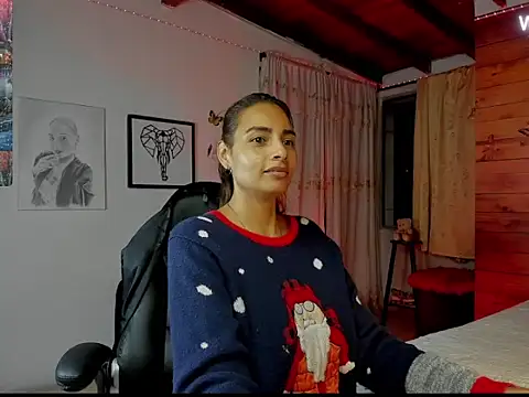 mykaelahoney's cam snapshot