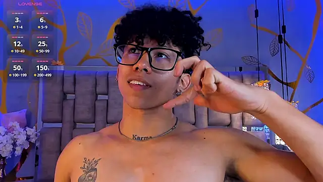 AkazaBoy_ live sex cam