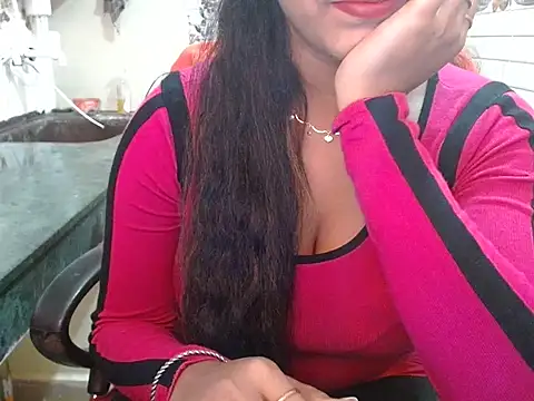 LovingPihu live sex cam