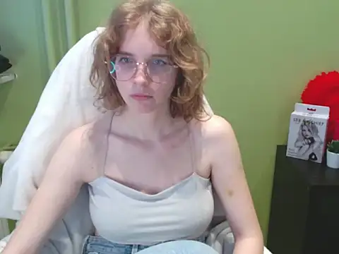 juicyPenny live sex cam