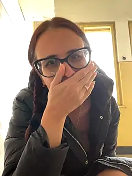 NataKitten live sex cam