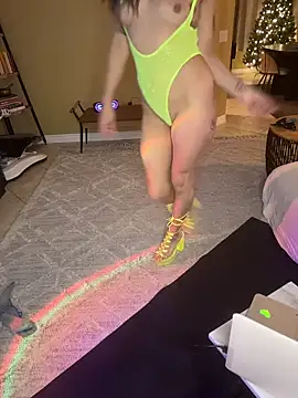 YourPlayfulCouple live sex cam