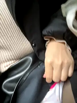 yourkeer live sex cam