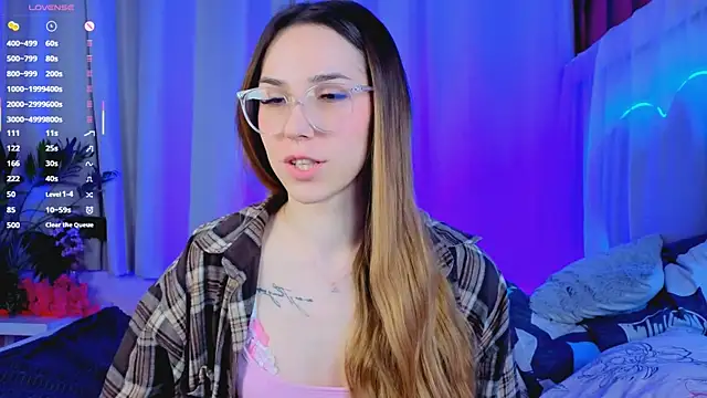 -CindyLou's cam snapshot