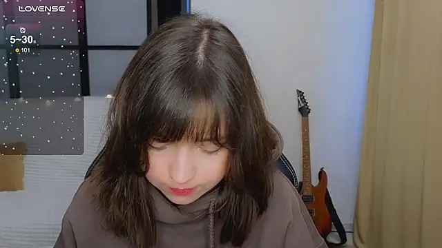 Lina_Brownie's cam snapshot