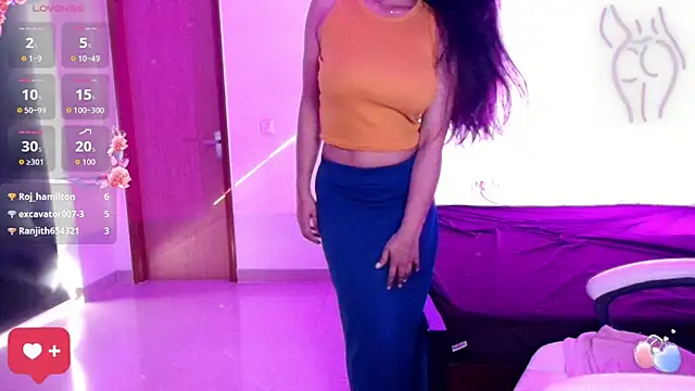 DesiZoya live sex cam