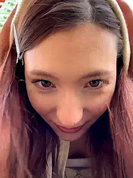 LilluKatten live sex cam