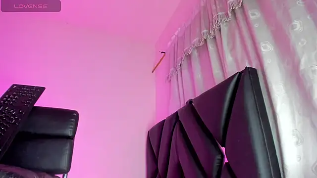 stephany_doll_ live sex cam