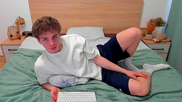 Fandi_777 live sex cam