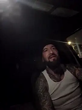 Beardedtattood live sex cam