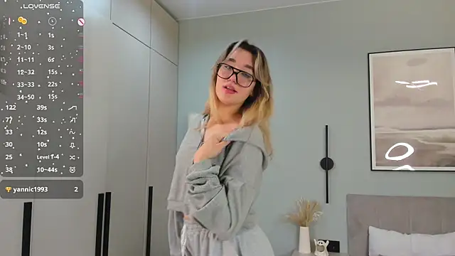 SharonEllis live sex cam