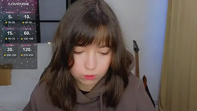 Lina_Brownie live sex cam