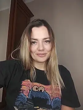 KrissSexi live sex cam