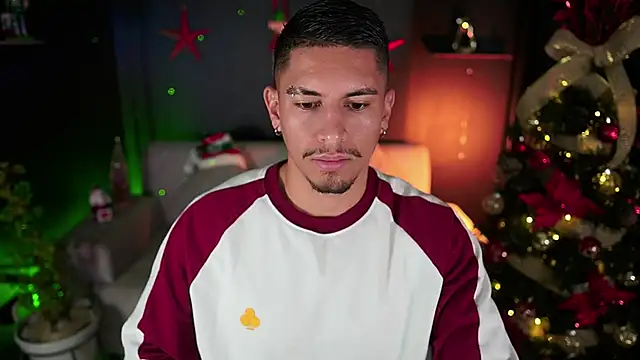 Aaronfox_x live sex cam