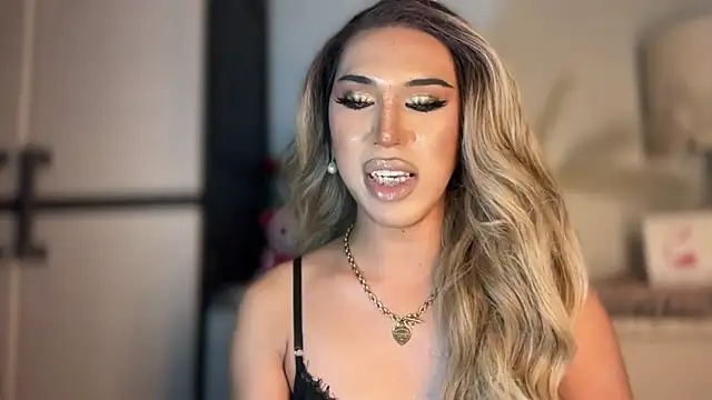 Ts_glamxxxx live sex cam