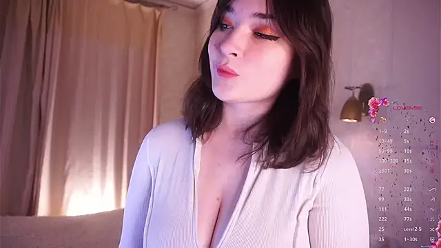 LakeshiaVodopich live sex cam