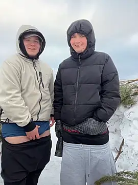 desiredude9 live sex cam