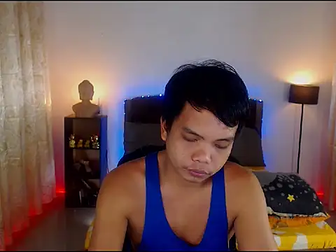 XExtraServiceManX's cam snapshot