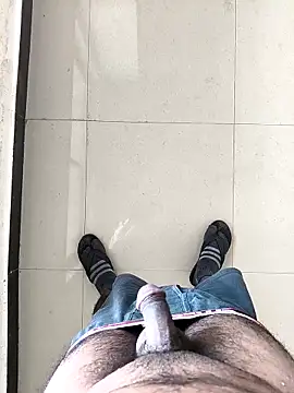 Chanderi19's cam snapshot