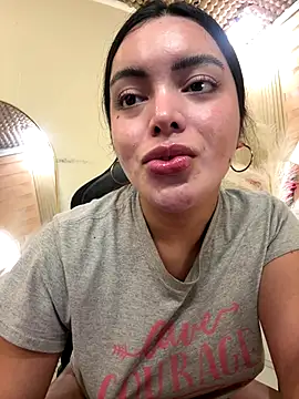 TS-SimplyTheBest live sex cam