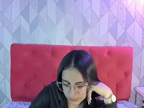 IsabellaRousset live sex cam