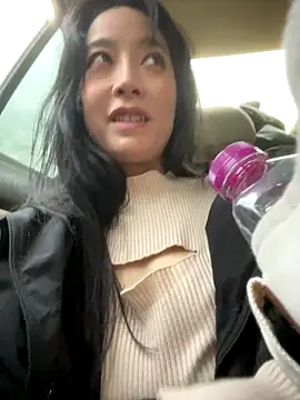 yourkeer live sex cam