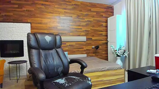 MicahLane live sex cam