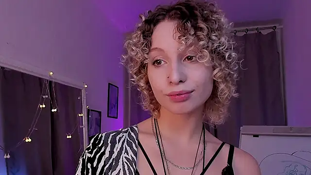 Mary_Wohlberg's cam snapshot