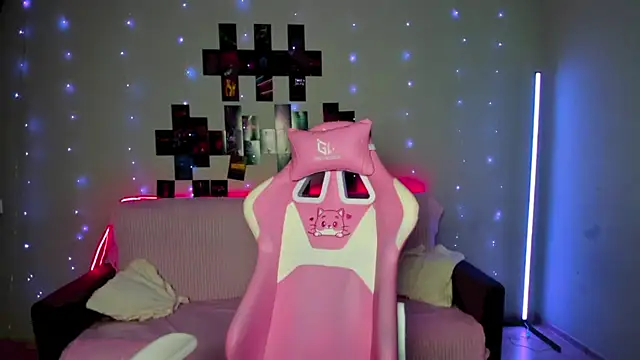 Suzie_Q69's cam snapshot