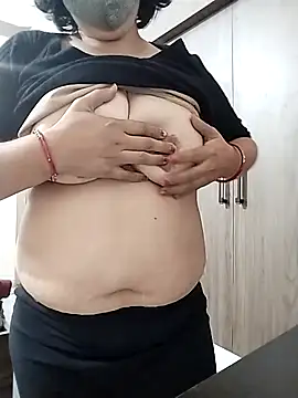 RICHA_BHABHI23's cam snapshot