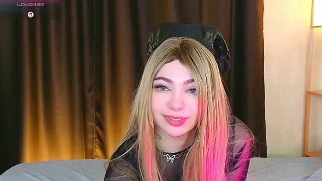 emily_wildflower's cam snapshot