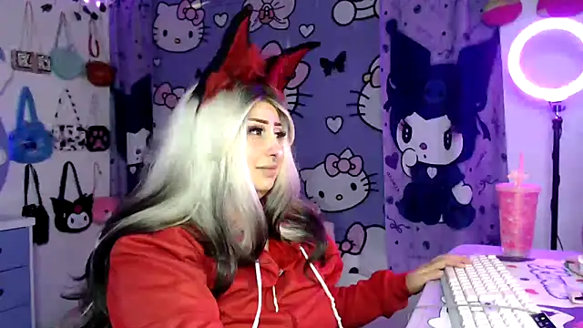 lussyevans24's cam snapshot