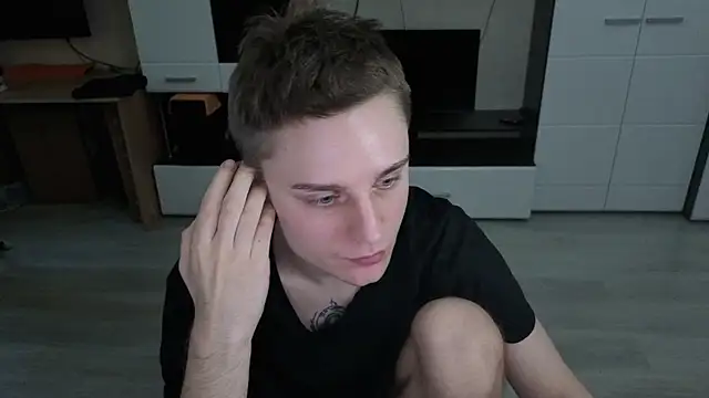 angryzan's cam snapshot