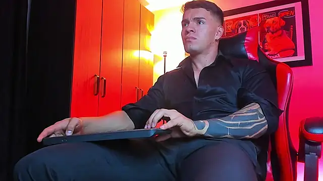 ALPHA_DOMINUS_ live sex cam