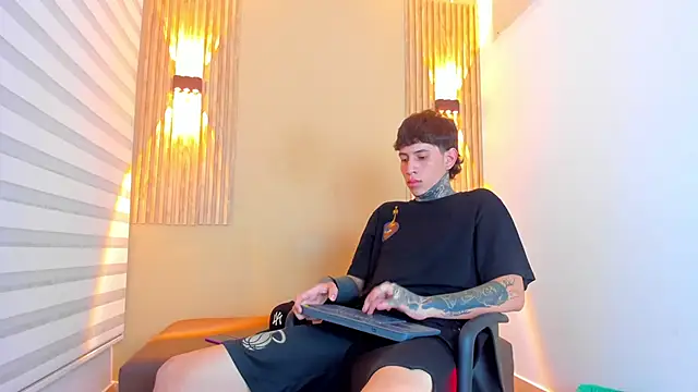 DANTE_ARMSTRONG live sex cam