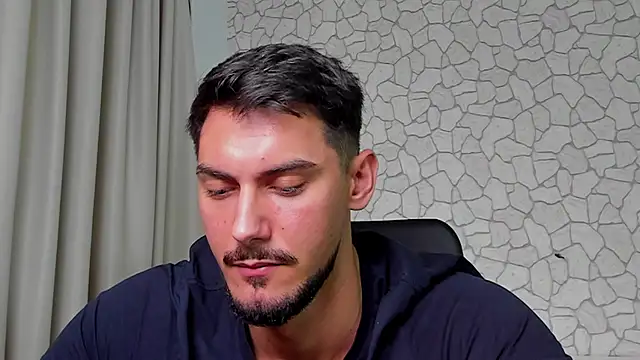 ClintMasters live sex cam