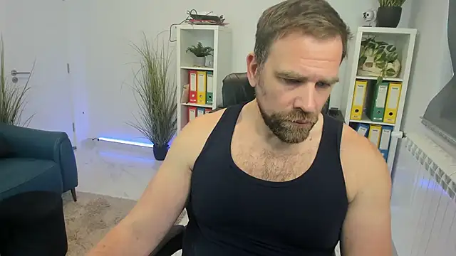 John-E-Dough live sex cam