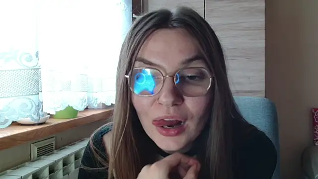 LooveELLYx live sex cam